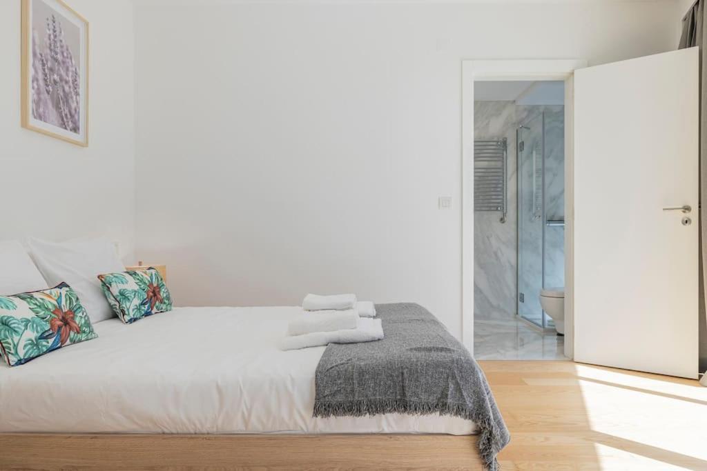 Campolide Lovely 2 Bedroom By Innkeeper Lisbon Exterior photo