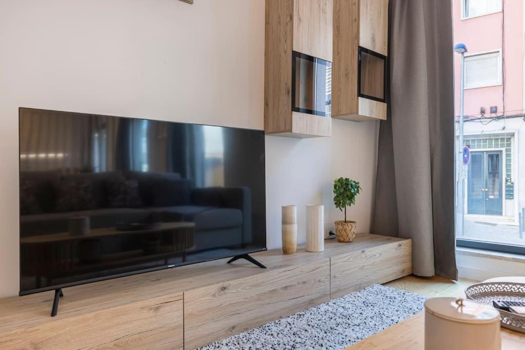 Campolide Lovely 2 Bedroom By Innkeeper Lisbon Exterior photo